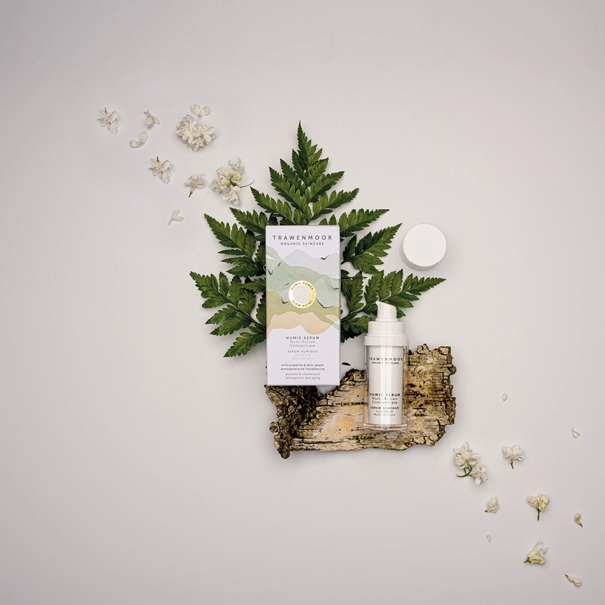 Trawenmoor Hautpflege Produkte kreativ inszeniert